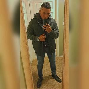 Meet your Posher, Felix